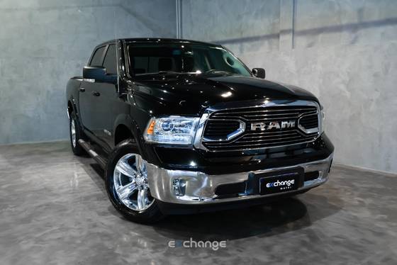 RAM CLASSIC 5.7 V8 GASOLINA LARAMIE CD 4X4 AUTOMÁTICO